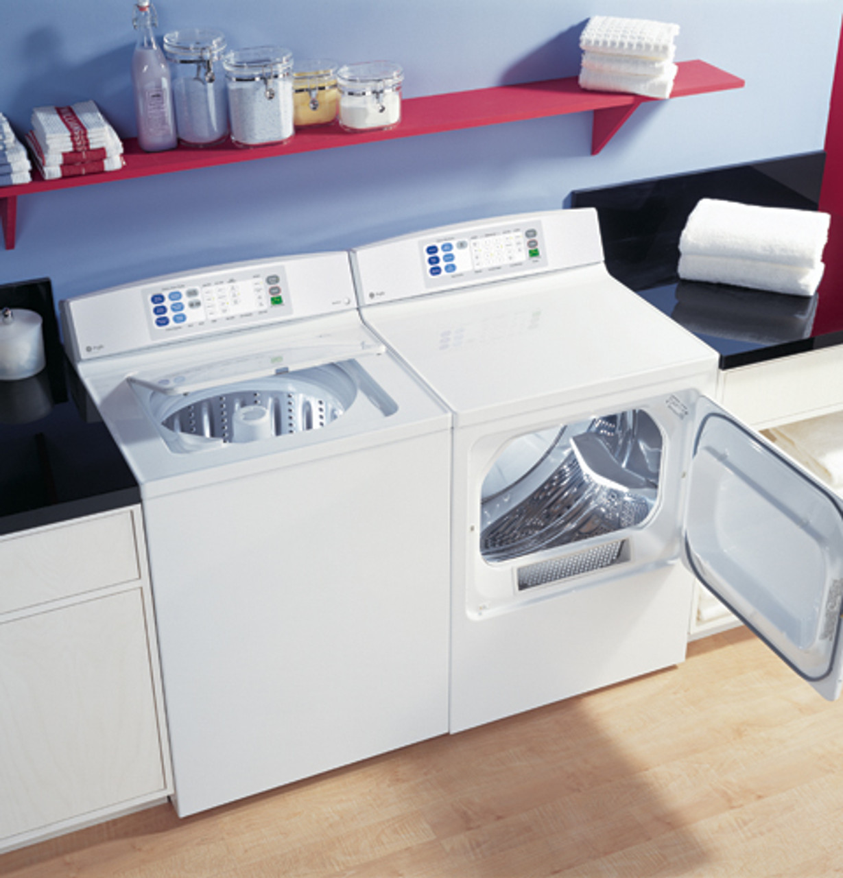 039305.jpg 039305.jpg