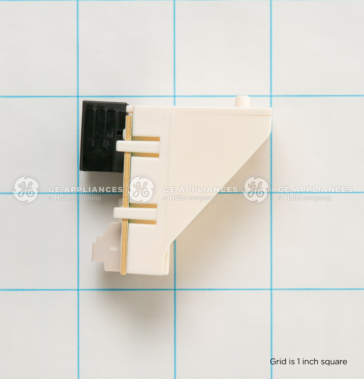 WH12X28437-6086.jpg