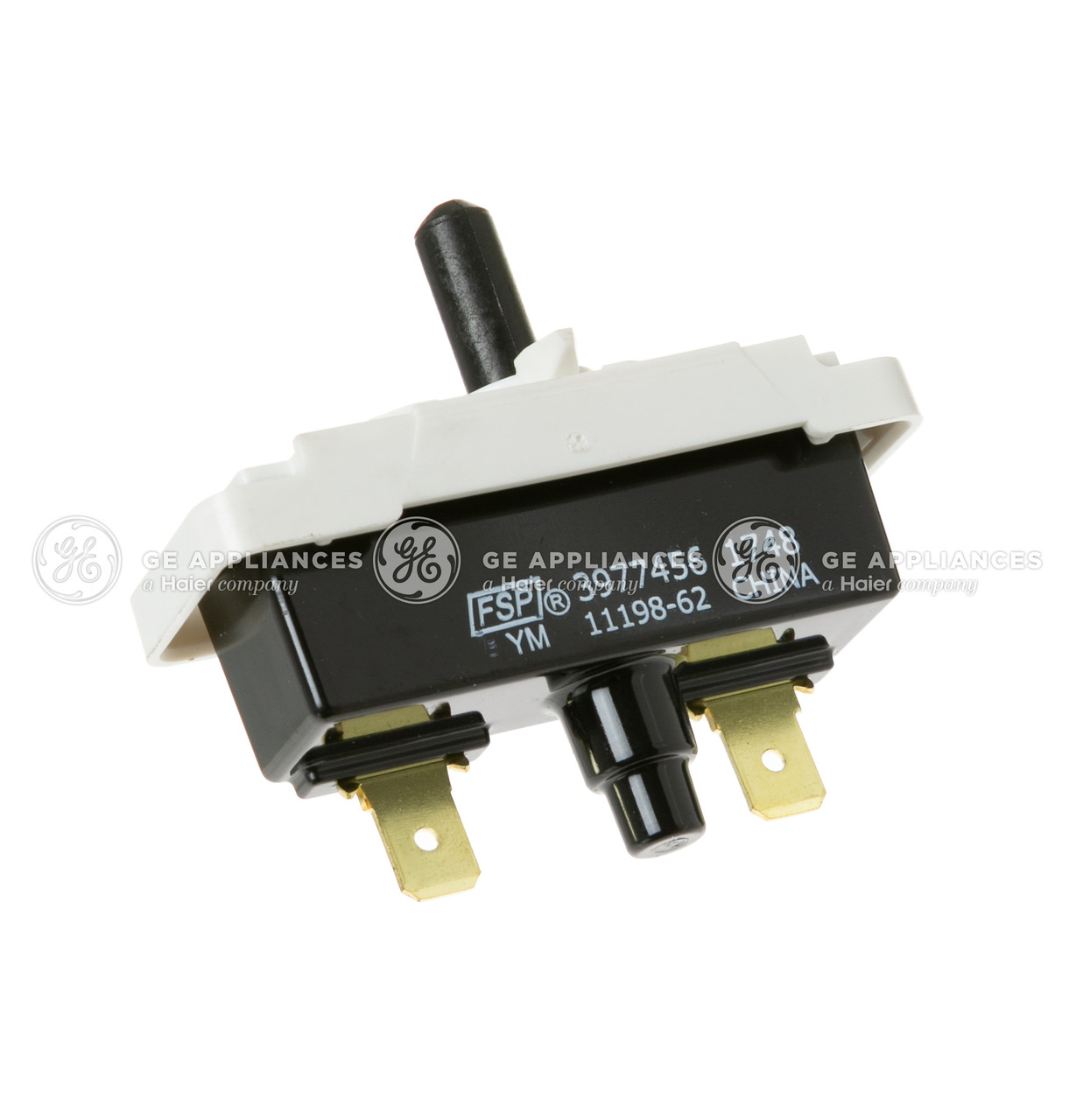 WH12X10209-3576.jpg