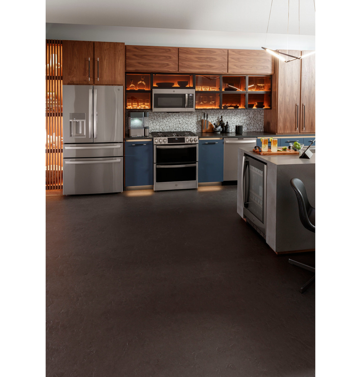 2410526.jpg 2410526.jpg