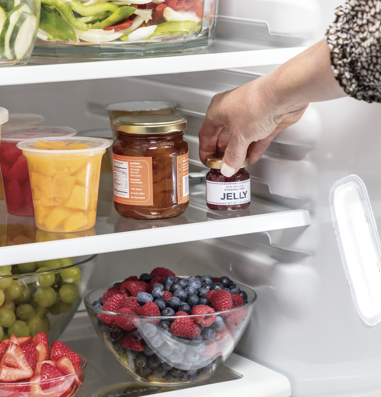 GE Refrigerator - Thumbnail 5