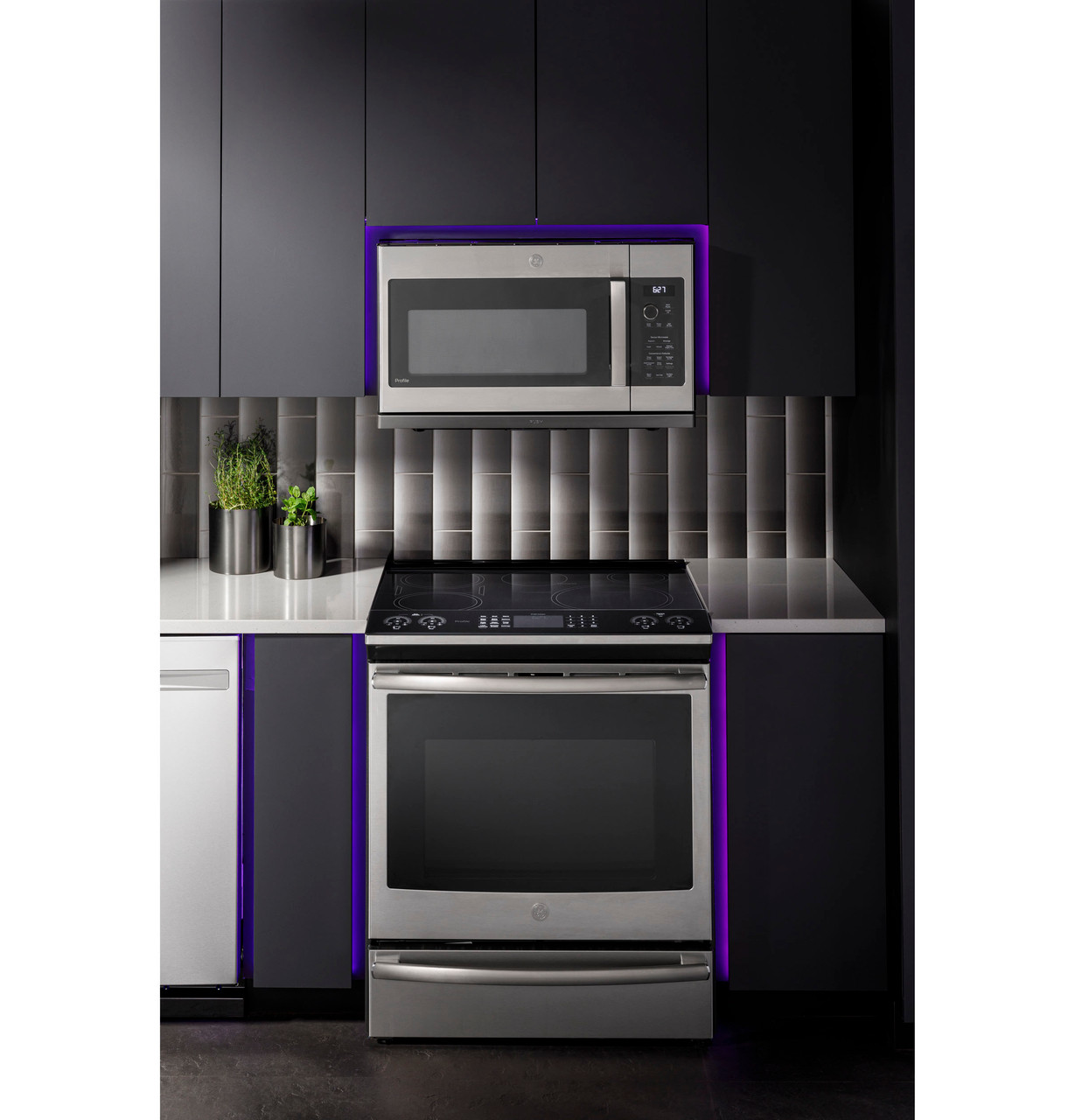 13610403.jpg 13610403.jpg