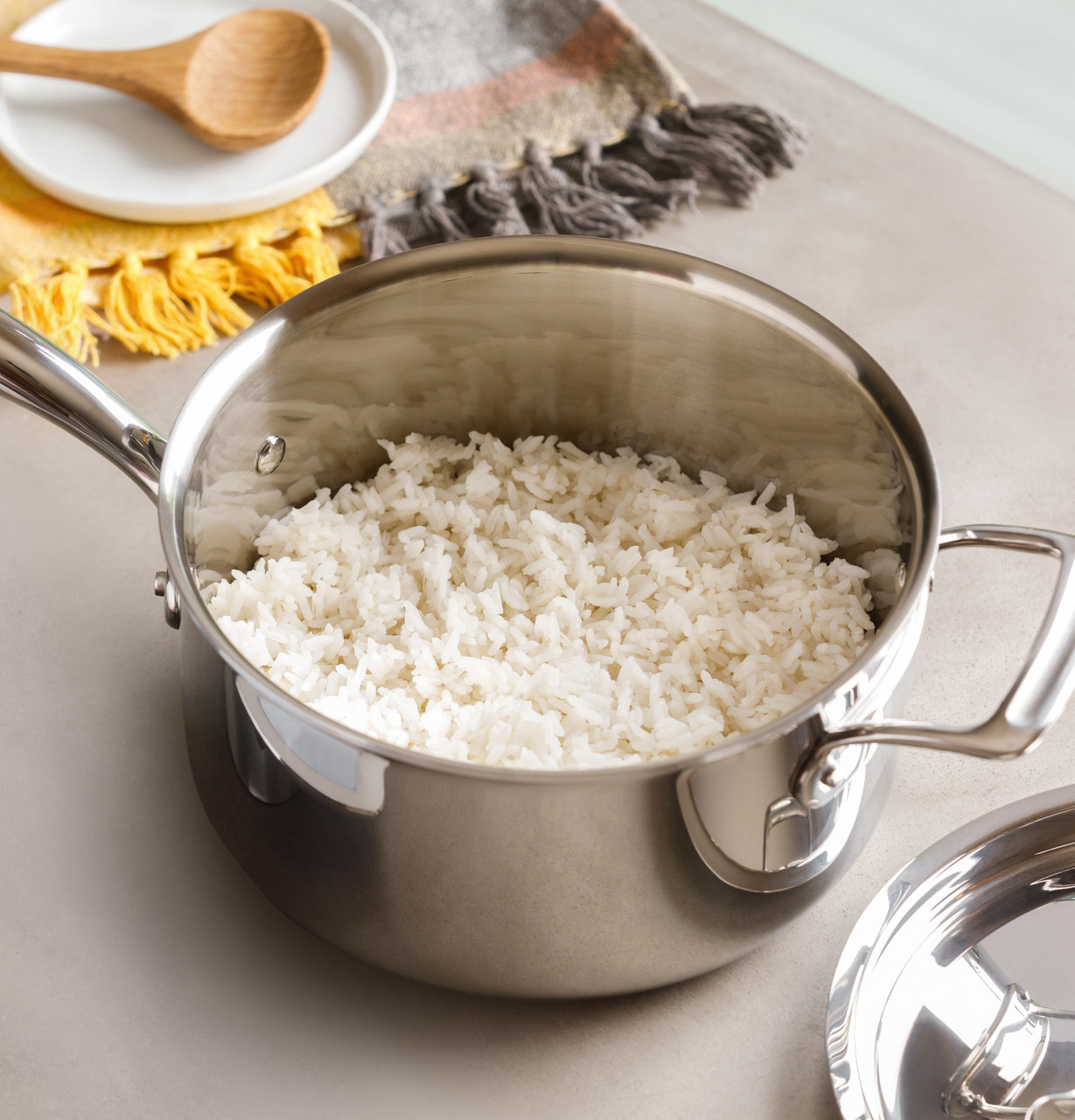 3.5 qt with food.jpg 3.5 qt with food.jpg