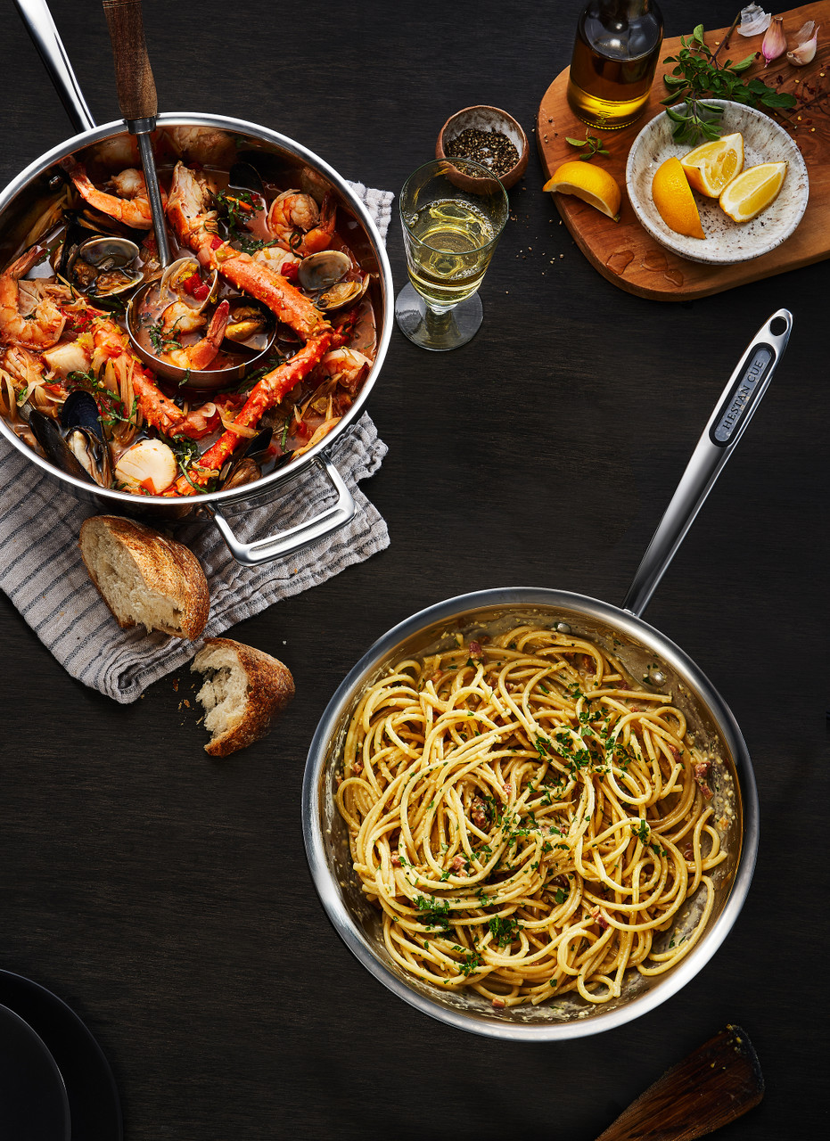Pan Set with Food.jpg Pan Set with Food.jpg