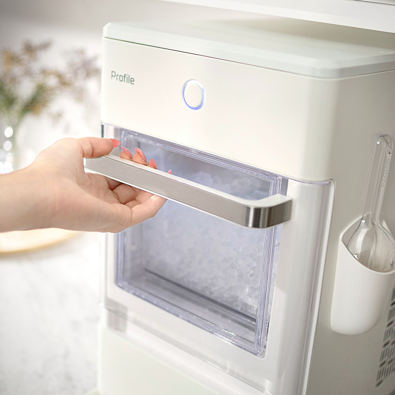 ProfileOpal01edit_HearthandHand_05.jpg ProfileOpal01edit_HearthandHand_05.jpg