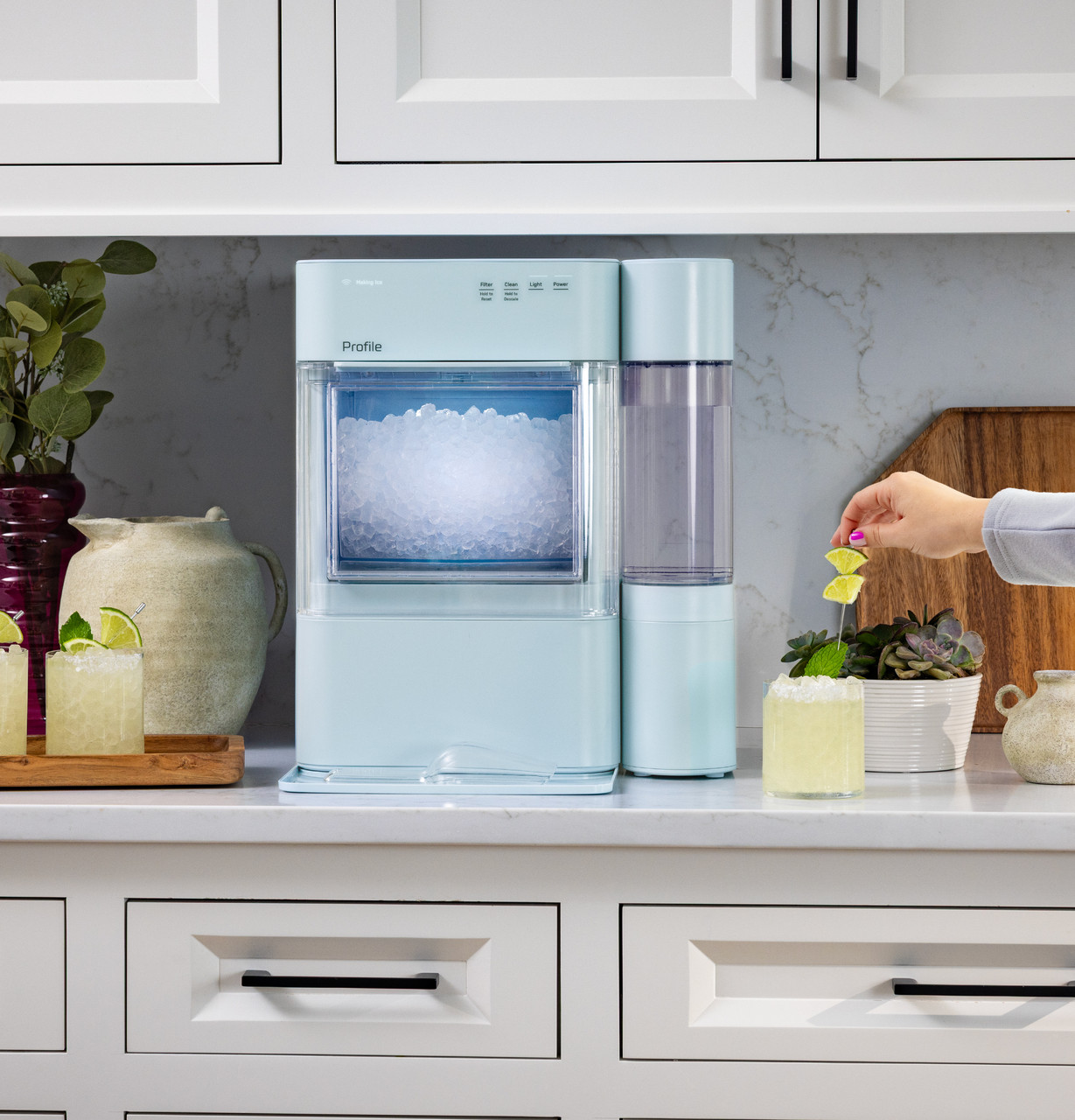 Profile_OpalColor_Moonstone_XPIOX3SYMO_05_HeroC.jpg Profile_OpalColor_Moonstone_XPIOX3SYMO_05_HeroC.jpg