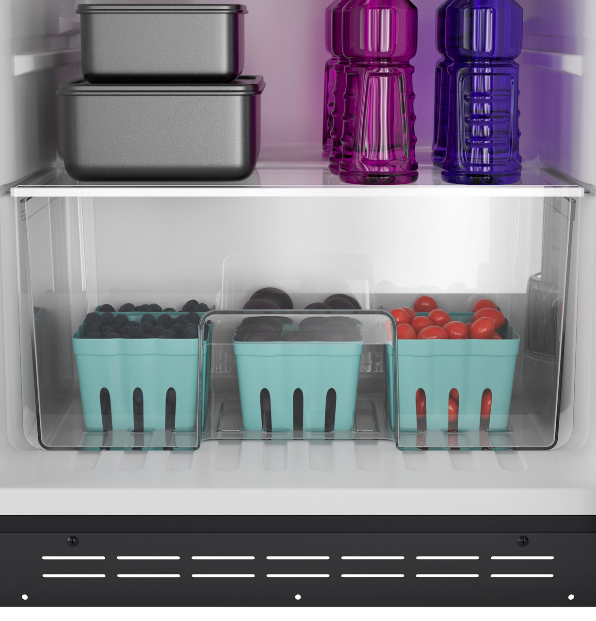 126442_PPV10R5YRSS_Full-Width Crisper Drawer.jpg