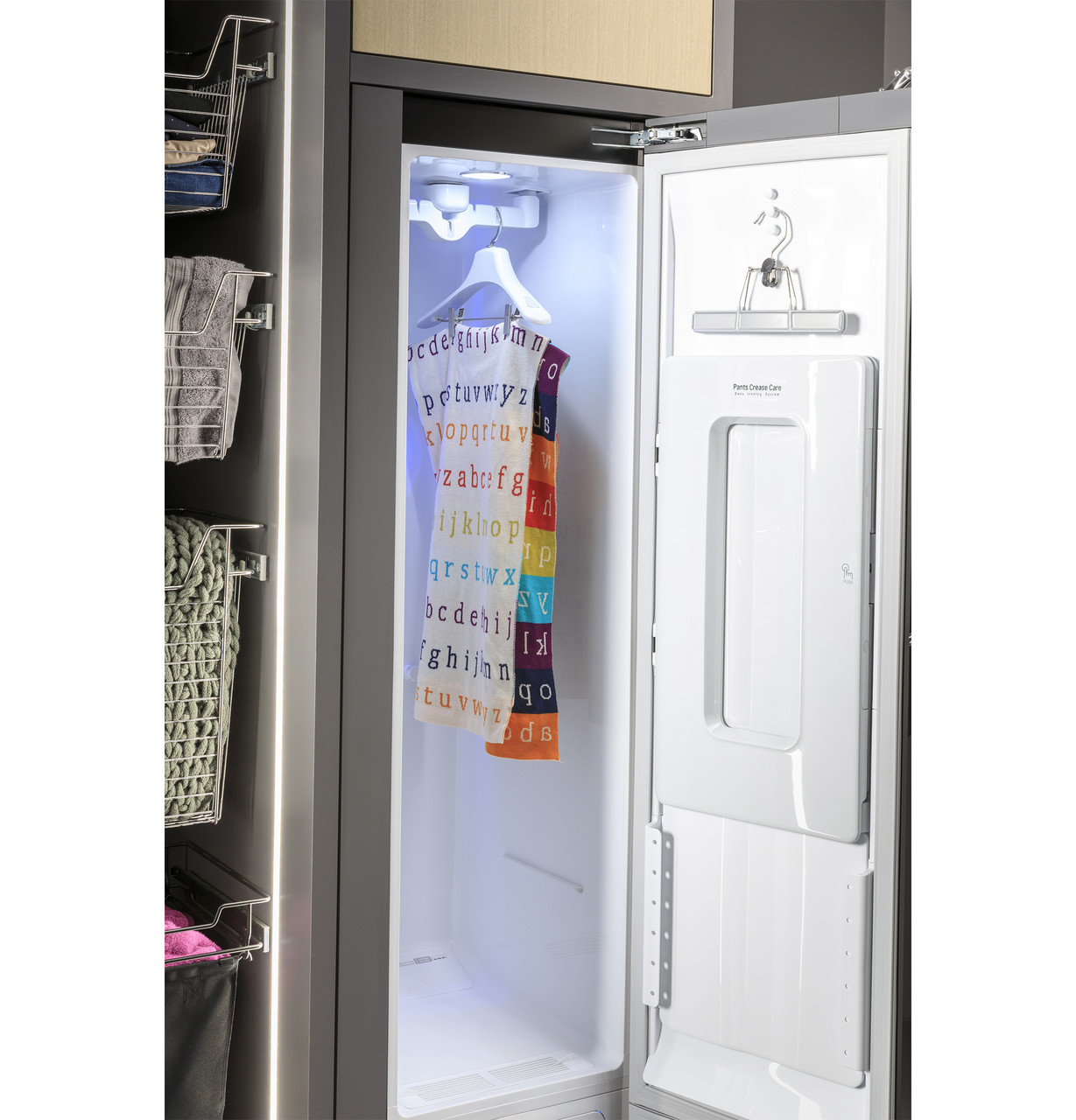 Profile_SteamCloset_166_2400x2500.jpg