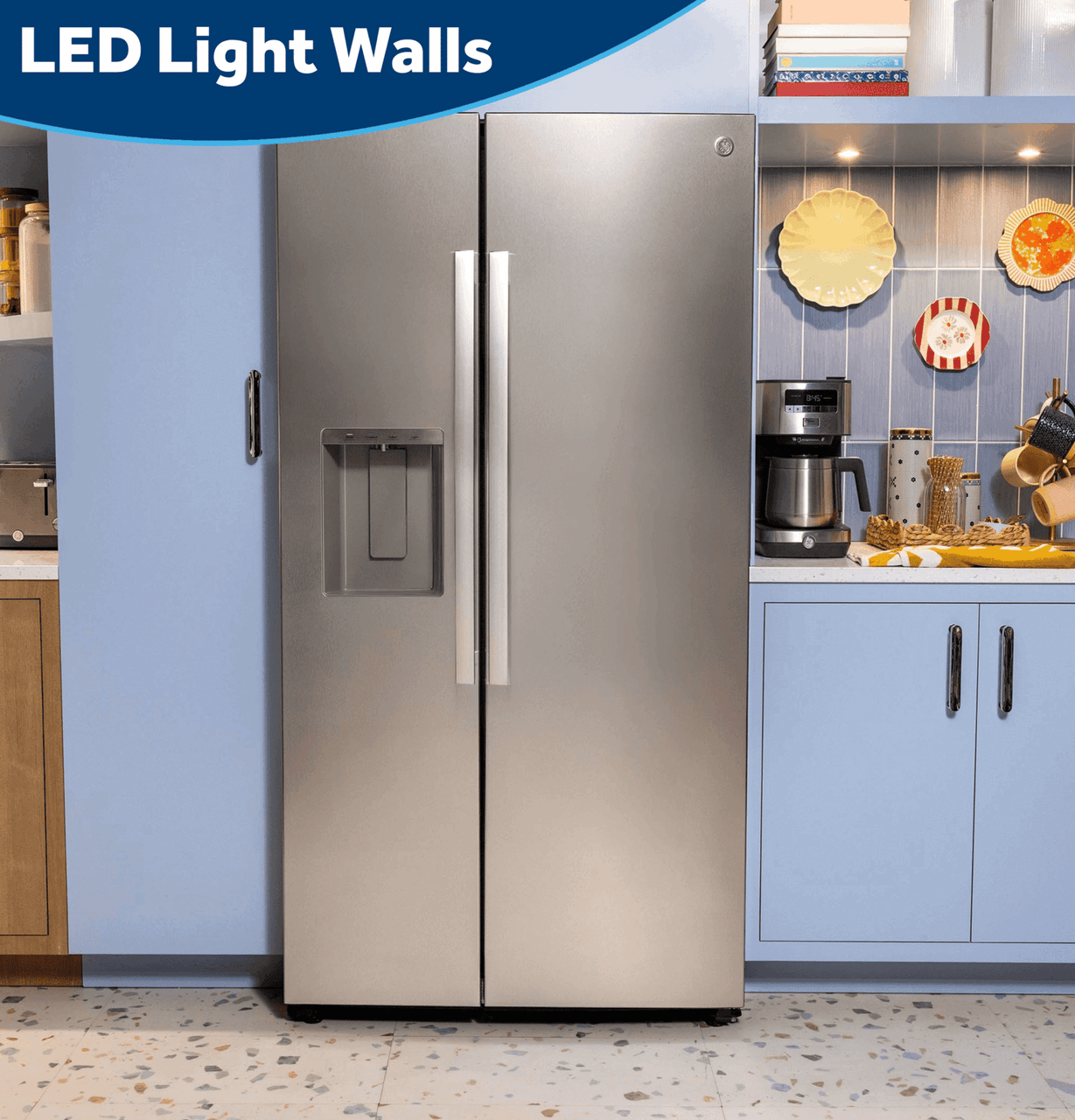 5444846873_GE_GSS28PYYFS_LEDLightWallGIF.gif
