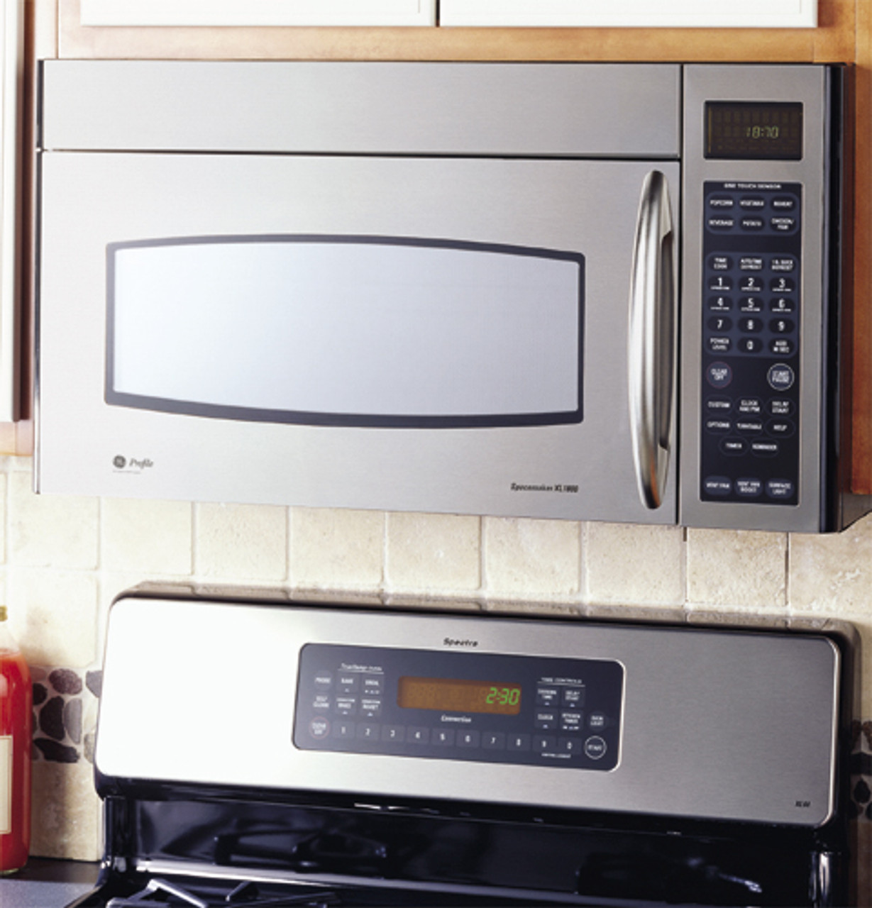 GE Profile Spacemaker® XL1800 Microwave Oven JVM1870SF GE Appliances