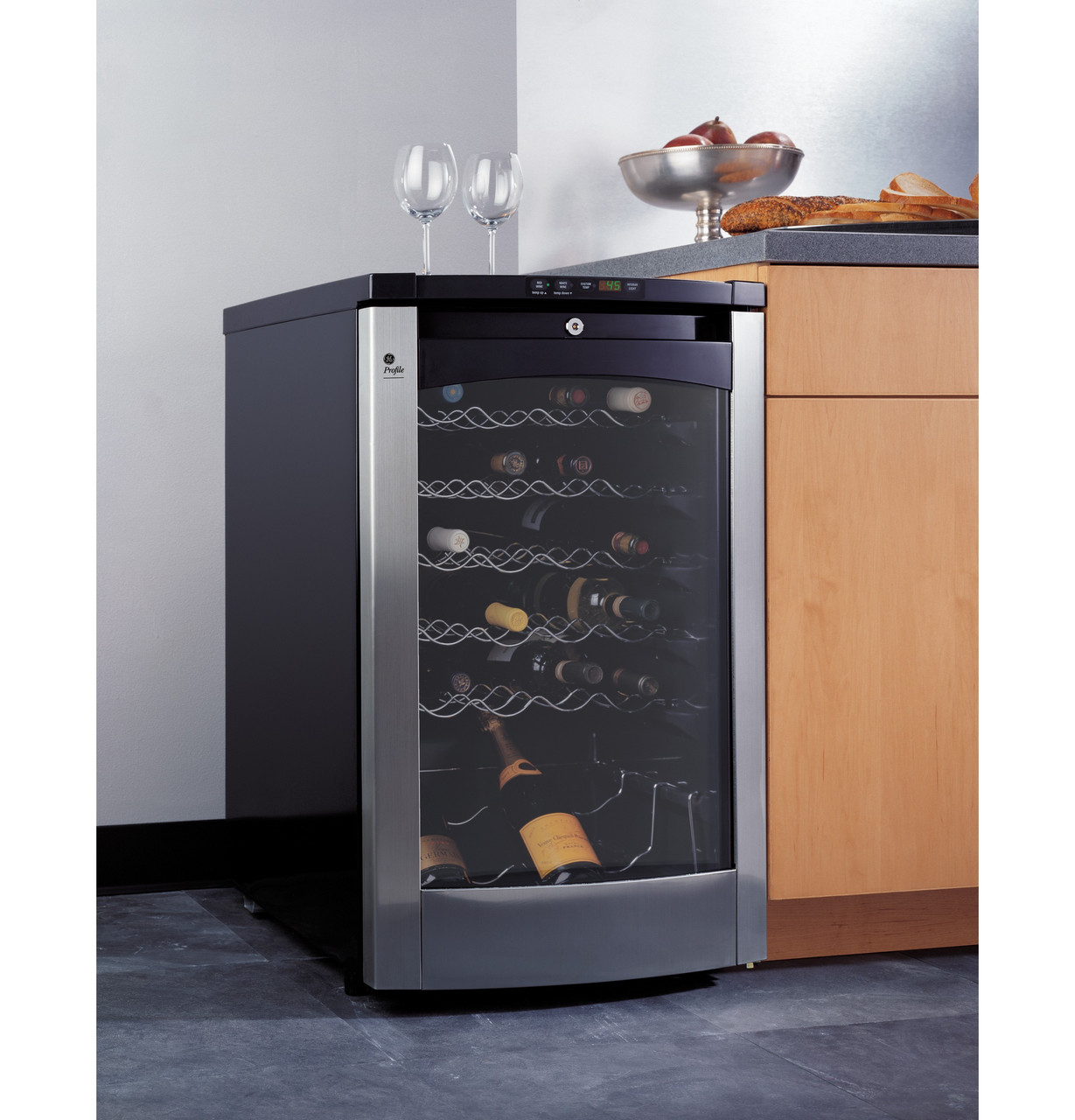 033829.jpg 033829.jpg