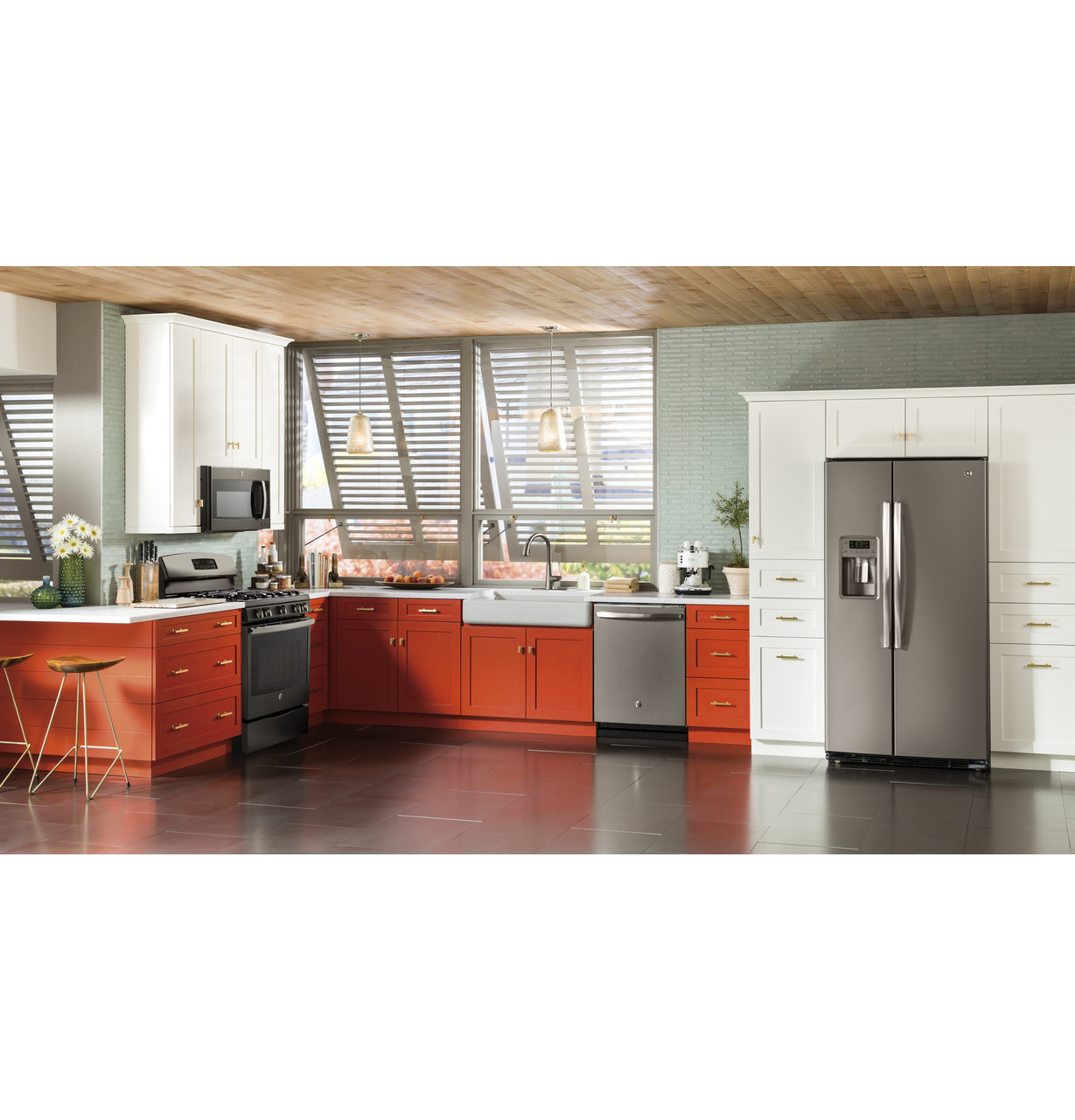 R151042.jpg R151042.jpg