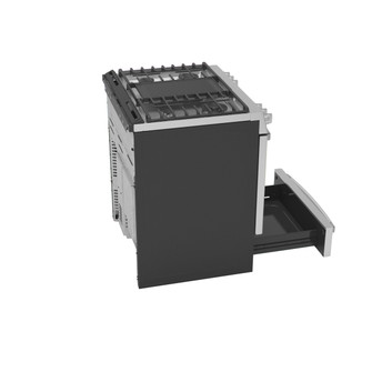 PGS930YPFS_spin_r03_c18.jpg