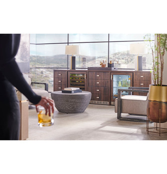 U24052666.jpg U24052666.jpg