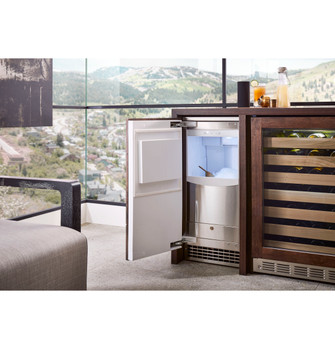 U24052689.jpg U24052689.jpg