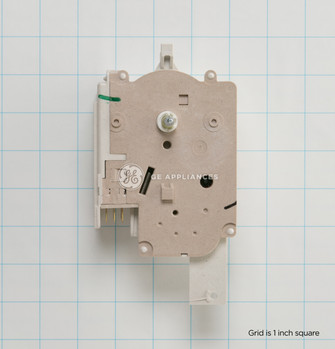 WH12X10480-0153.jpg