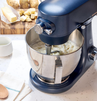 GE_StandMixer_G8MSAAS1RRS_Blue_16.jpg