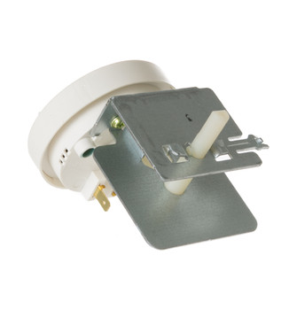 WH12X10108-0429.jpg