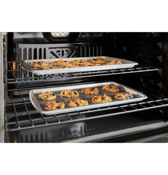 125744_GE_WallOven_5000_Hidden_Bake_Cookies_2400x2500.jpg 125744_GE_WallOven_5000_Hidden_Bake_Cookies_2400x2500.jpg