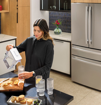 126136-2_Profile_Autofill_F_B_Gathering (1).jpg