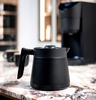 Profile_GrindBrew_P7CGAAS6TBB_15_FB_CarafeDesign.jpg