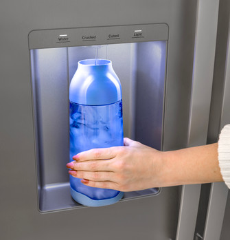 5444846873_GE_GSS28NMYES_Dispenser.jpg