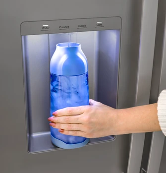 5444846873_GE_GSS28NMYES_Dispenser.jpg