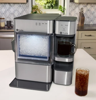 Profile_Brewpal_P7PLBTAZSS_OpalPairedHotOrIcedCoffee.jpg