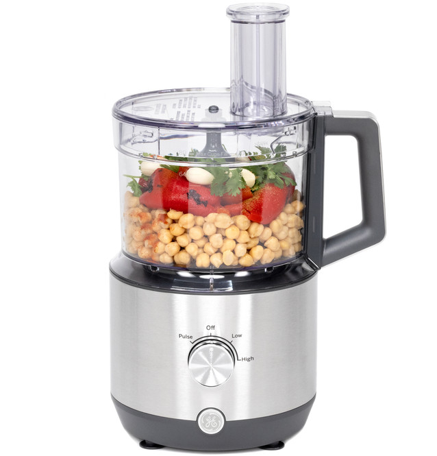 G8P0AASSPSS by GE Appliances - GE 12-Cup Food Processor