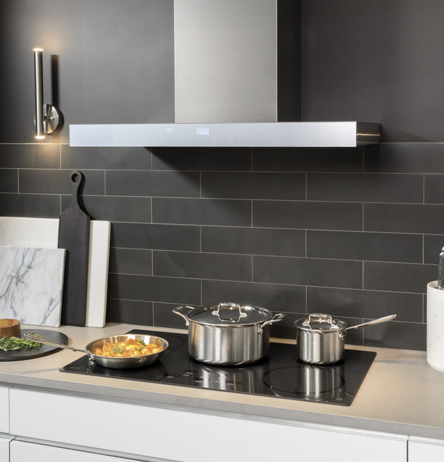 GE Profile™ 36" BuiltIn Touch Control Induction Cooktop PHP9036SJSS