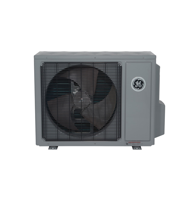 GE_A1518_Head_On.jpg GE_A1518_Head_On.jpg