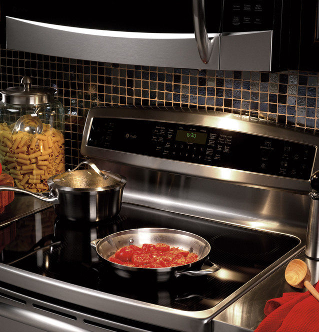 GE Profile Advantium® 240 Above the Cooktop Oven PSA2201RSS GE