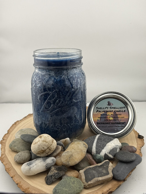 Whether it is star gazing, a romantic tailgate dinner or just some simple backroad drivin’ this scent has all the bases covered. With cedarwood, charred oak, hints of leather, earthy patchouli, soft amber, aged brandy, soft tobacco leaf and a hint of spiced plum, this IS the backroads that will bring out the romance or gentleman in any man. Masculine and sophisticated.