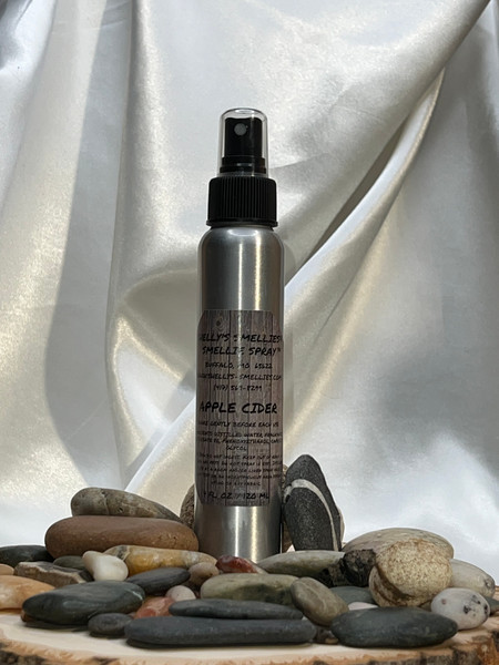 Spicy bouquet of apple, clove, orange & cinnamon! Apple Cider at its finest! 