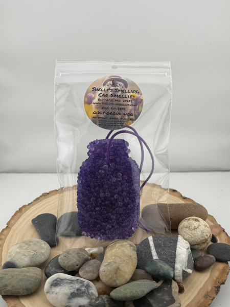 Gilly the groundhog is in love…again. This crazy ground hog has his eye on a special lady. He has a plan to impress her, with fresh wild blackberries, blackcurrant, and blooming crocus petals. He’s pretty sure he’s got it this time. He’s feeling pretty giddy!