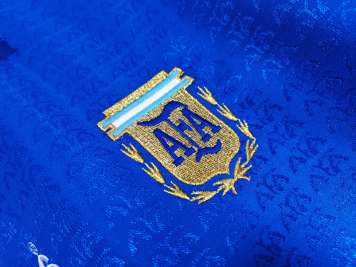 Argentina 1994 Men's Away Retro Shirt