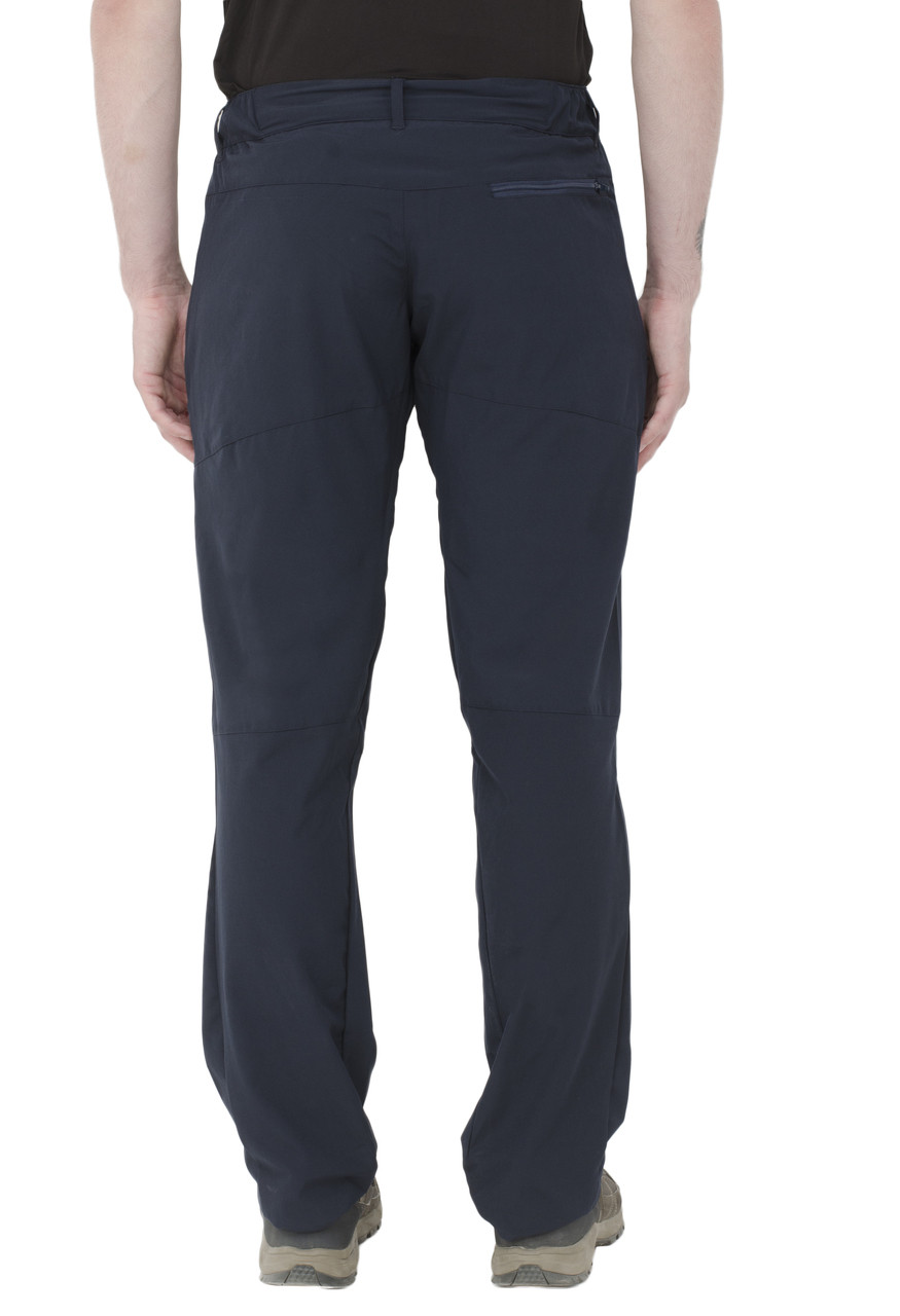 How to choose hiking trousers?