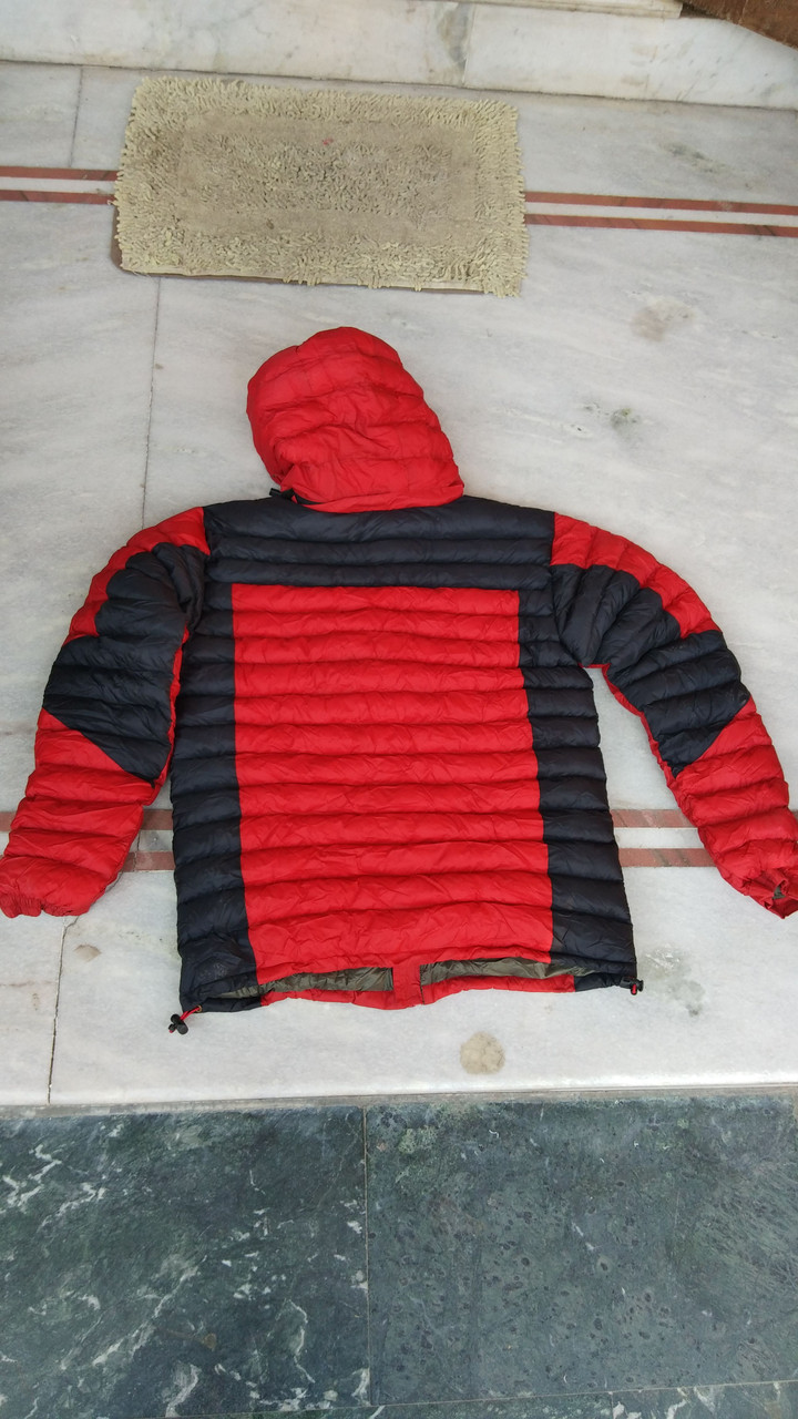 Best Down Jacket for your Everest Base Camp Trek - EverTrek