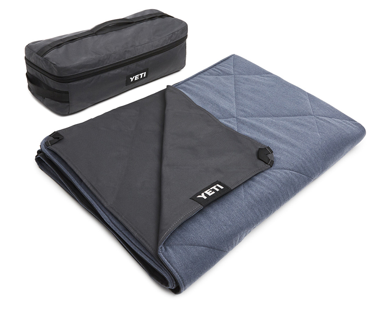 YETI Lowlands Blanket - Smoke Blue - TackleDirect