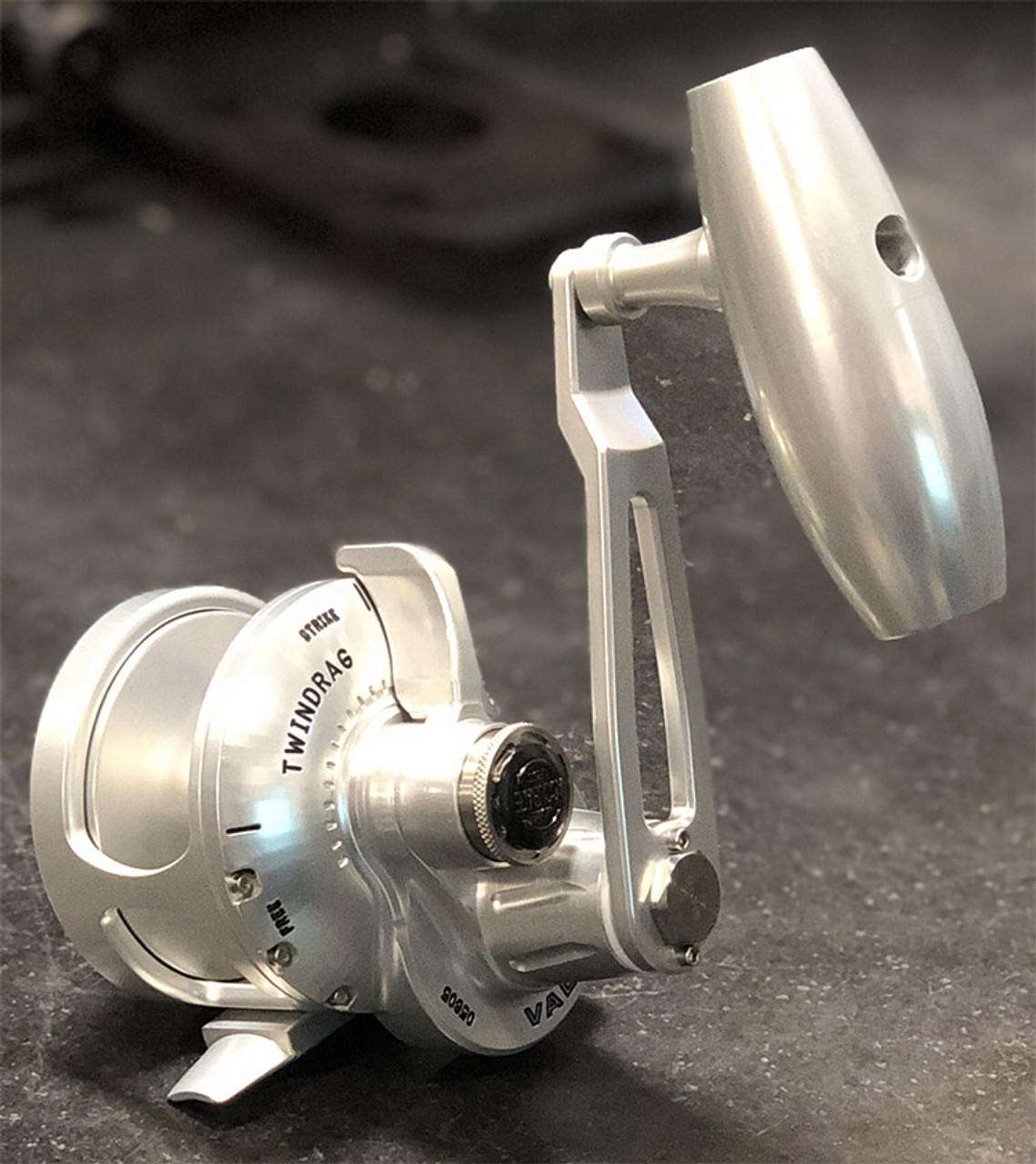 アキュレートBV-500NL Amazon | Accurate Valiant BV-500NL リール - 左利き