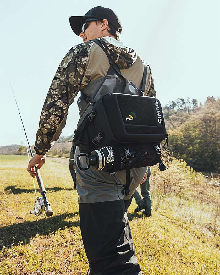 Simms Freestone Simms Freestone Hip Packs - TackleDirect