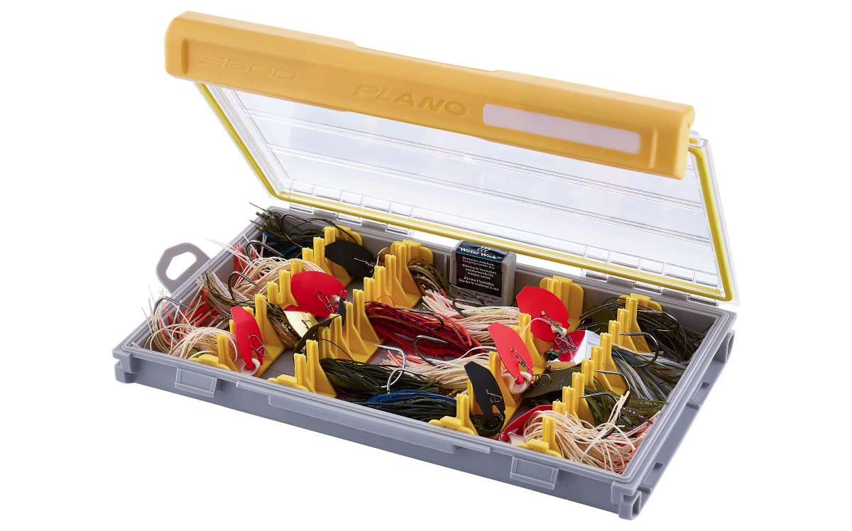 Plano Edge Jig/Bladed Jig Box 3600 TackleDirect