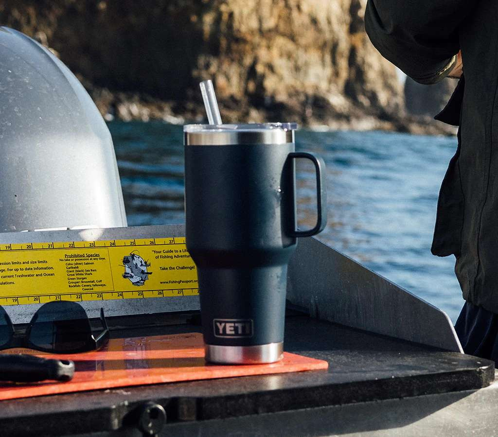 YETI Rambler 35oz Mug with Straw Lid - Reef Blue - TackleDirect