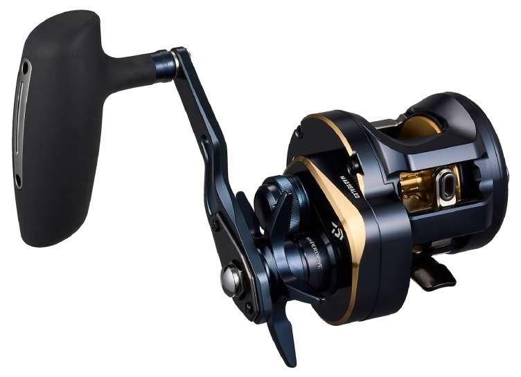 Daiwa SAG300H Saltiga 300 Conventional Jigging Reel - TackleDirect