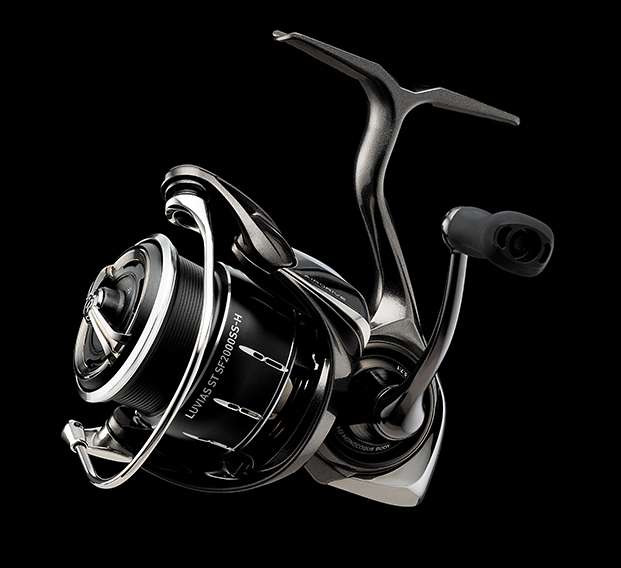 Daiwa LVSTSF1000S-P Luvias ST SF Spinning Reel - TackleDirect
