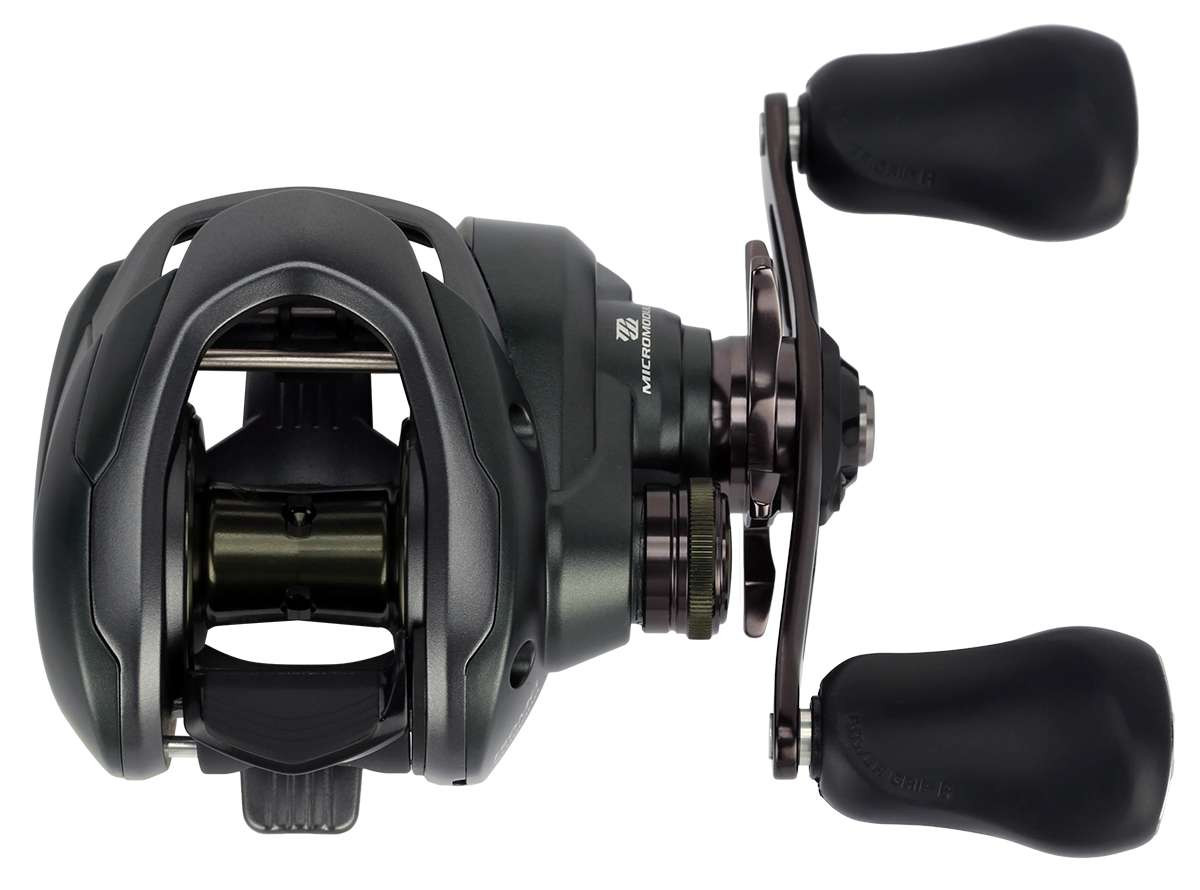 Shimano CU150XGM Curado 150 M Baitcasting Reel - TackleDirect