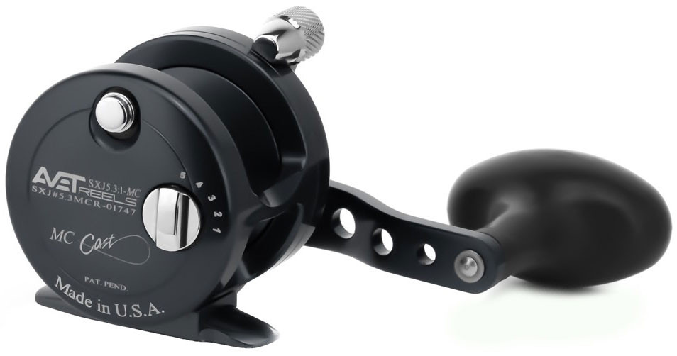 Avet SXJ 5.3 MC Single Speed Lever Drag Casting Reel Black