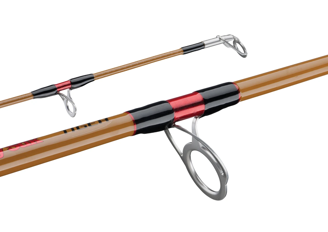 shakespeare ugly stik elite 7ft Tiger Spinning Rod Ugly Tuff guides and Fishing Hooks RealTree Camo Model:6'6