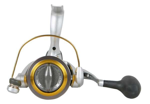 Fishing Reel Okuma Avenger ABF B Series Baitfeeder Spinning Reel