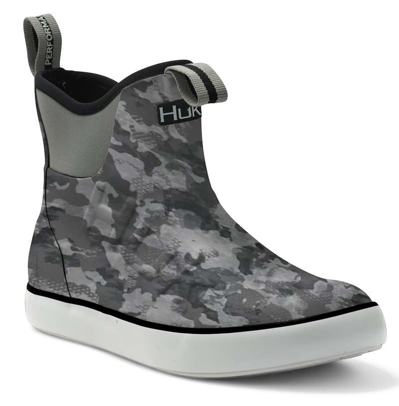 Huk Mens Boots in Mens Boots 